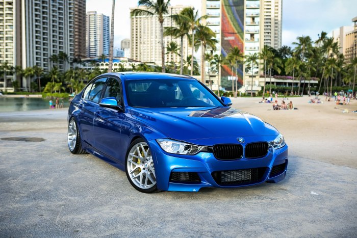 BMW 3 f30 голубой
