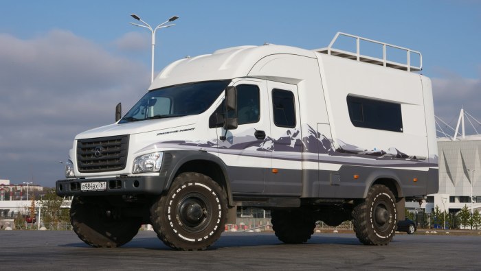 Газон Некст 4х4 автодом