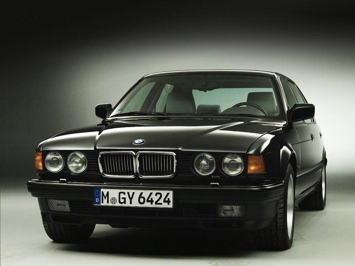 BMW e34 750i