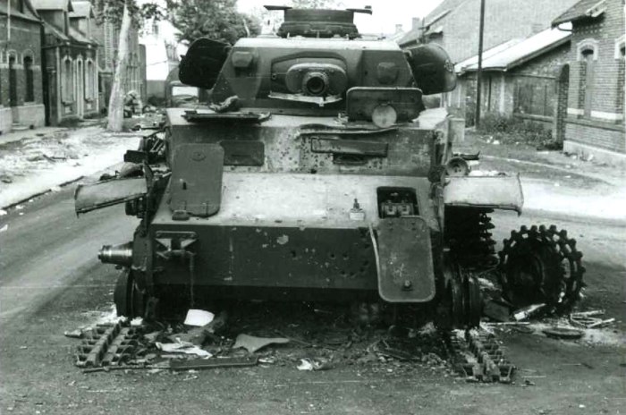 Подбитый PZ 4