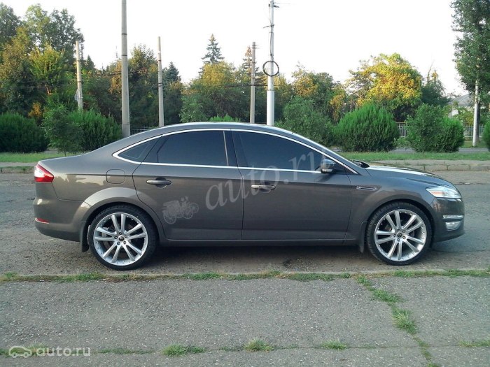 Ford Mondeo 4 r20