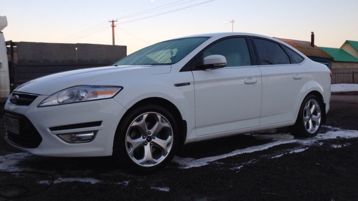 Ford Mondeo 4 r18