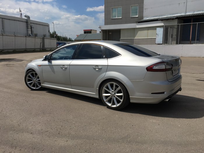 Ford Mondeo 4 r19
