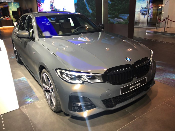 BMW 3 g20 Mineral Grey