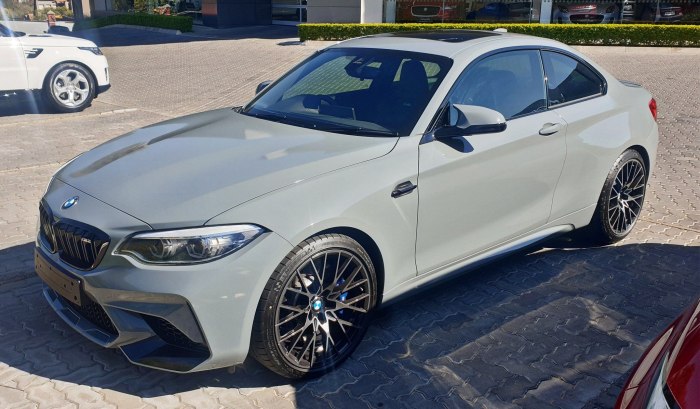BMW m4 Competition серый