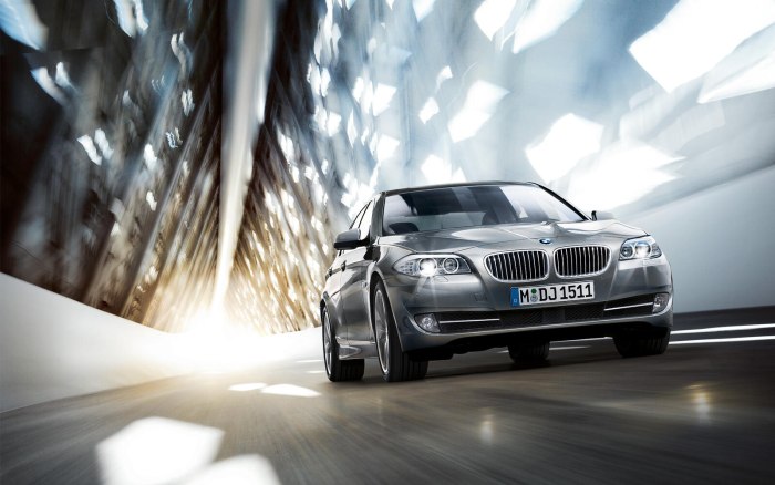 Автомобиль BMW 5 Series