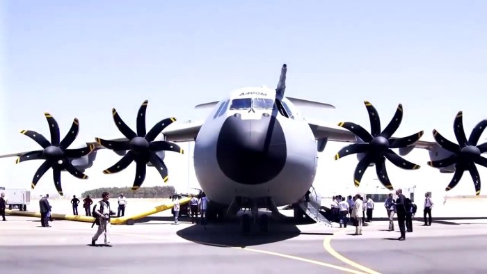 Военный Airbus a400m
