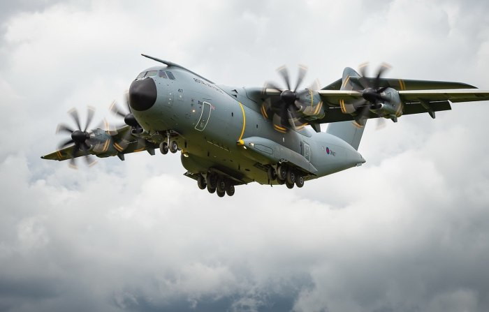 Военный Airbus a400m