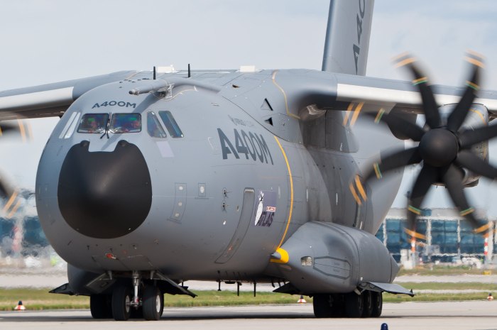Airbus a400m Atlas кабина