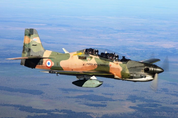 EMB-312 super Tucano