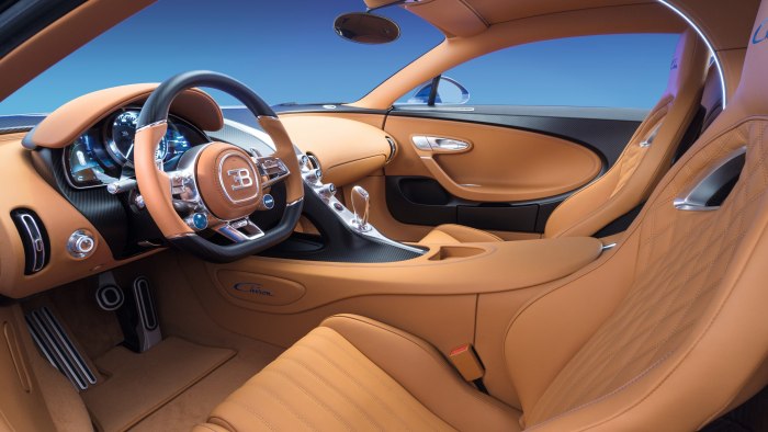 Bugatti Chiron Interior