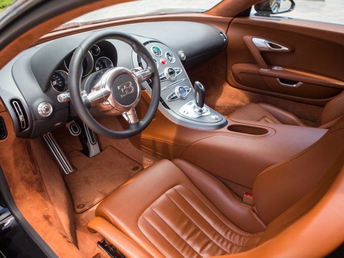 Bugatti Veyron салон