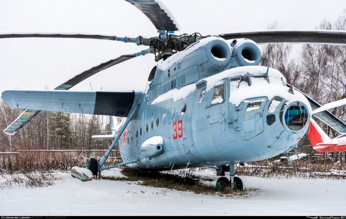 Ми 22