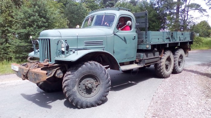 ЗИЛ 157 тягач