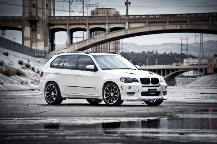 БМВ x5 белая