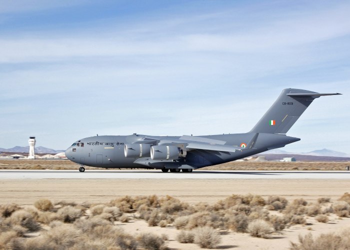 Транспортный самолет c-17a Globemaster III