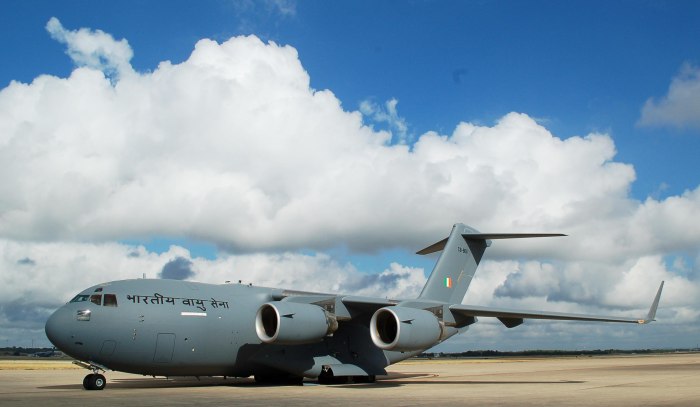 Самолет Boeing c-17а Globemaster III