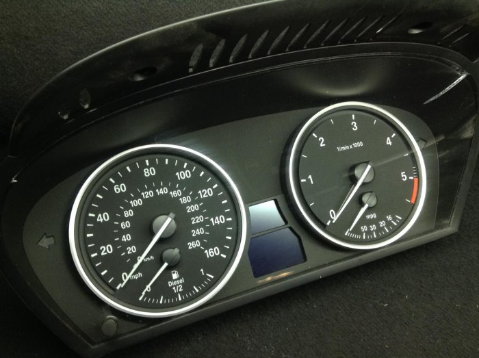 BMW e60 приборка