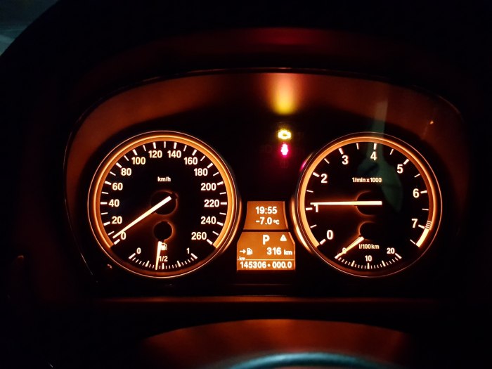 Приборная панель BMW 116i