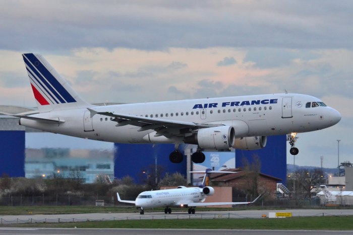 Airbus a322
