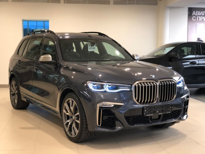 BMW x7 m50i 2022