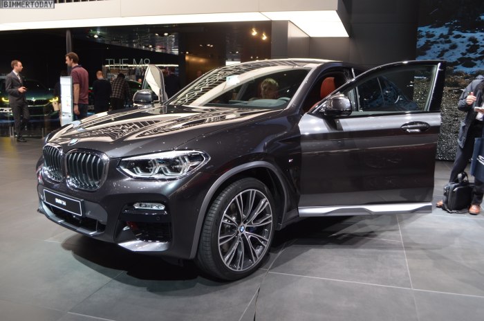 BMW g05 серый