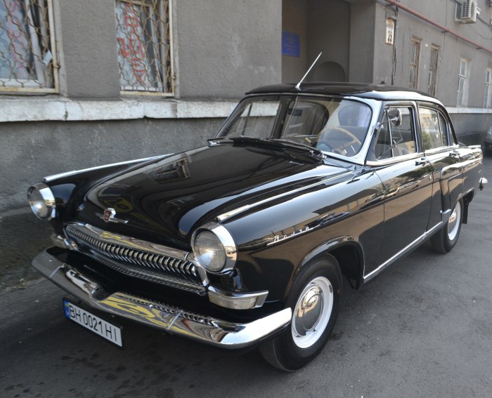 ГАЗ 21 черная