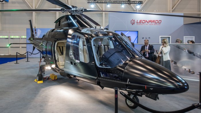 AW 109 вертолет
