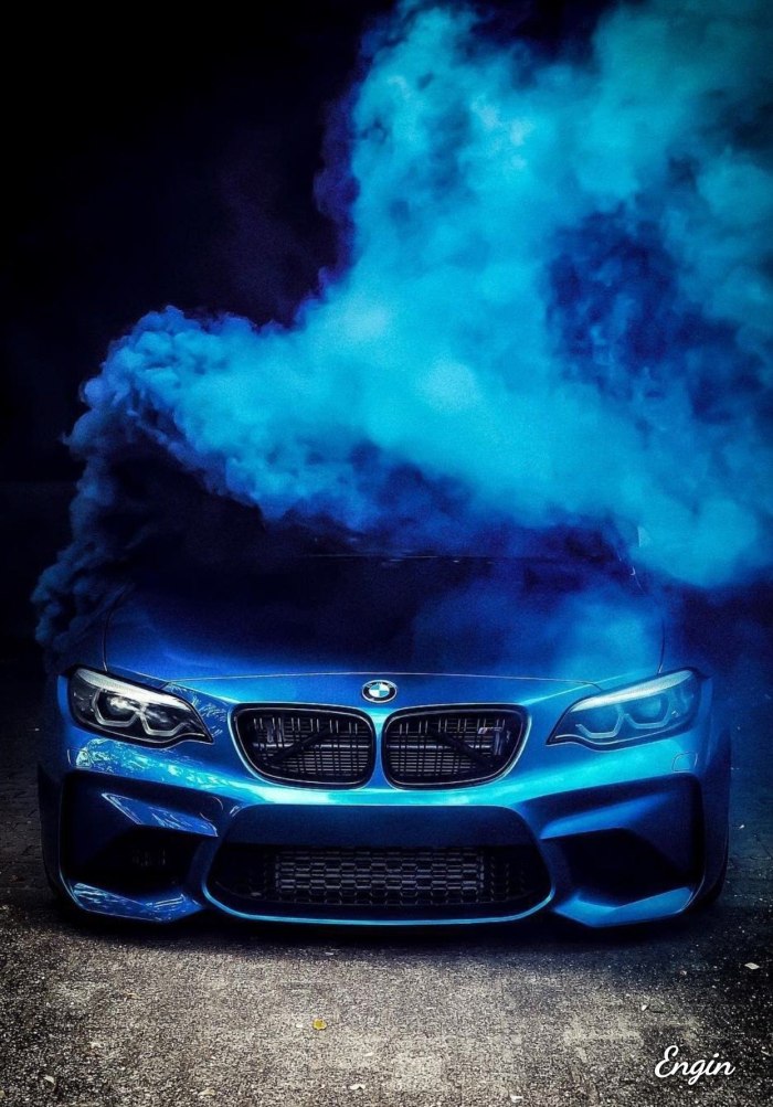 БМВ м740i