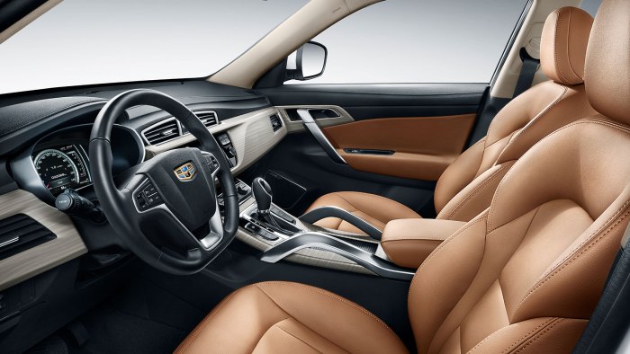 Geely Atlas 2018 салон