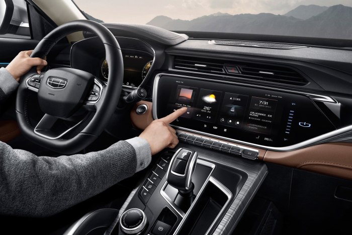Geely Atlas Pro 2020