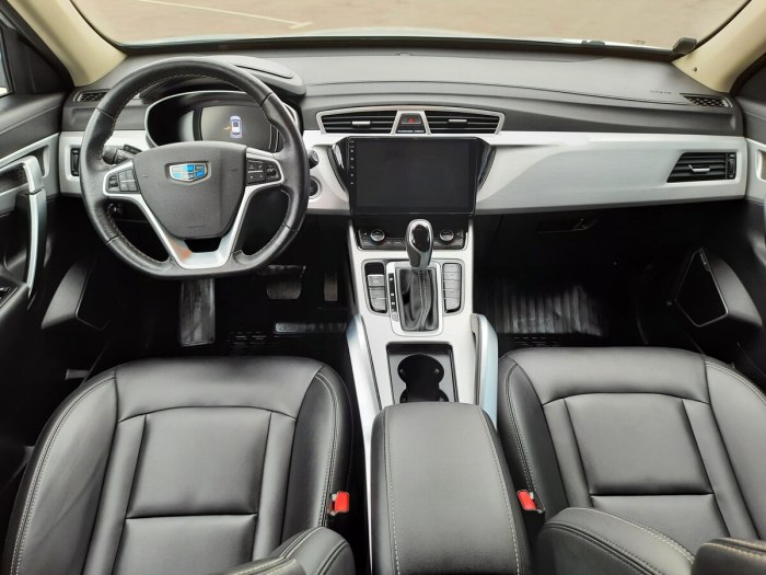 Geely Atlas 4wd