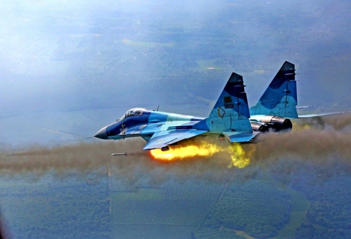 Миг-29 строевые огни