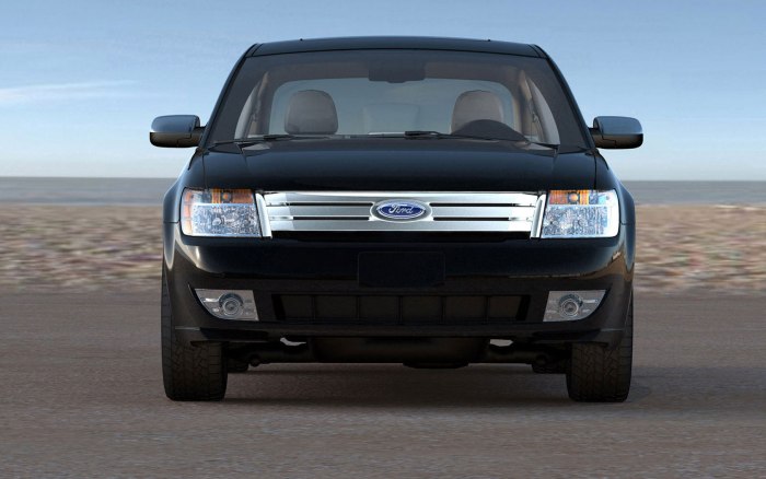 Ford Taurus x 2008