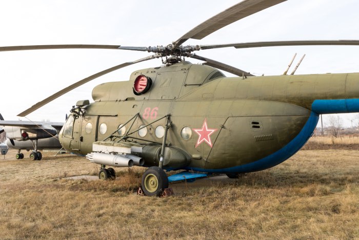 Транспортный вертолет ми-8