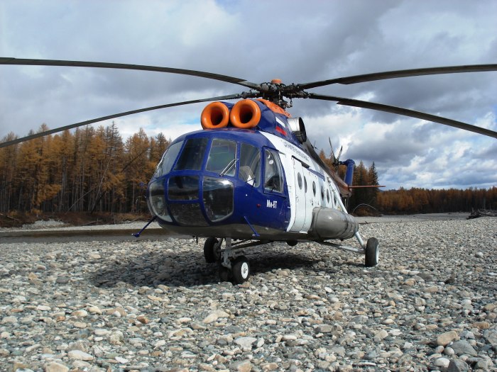 Ми-8 вертолёт Гражданский