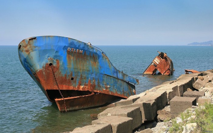 Ржавый корабль
