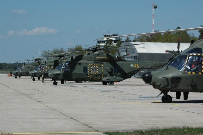 Nh90 TTH (Tactical transport Helicopter)