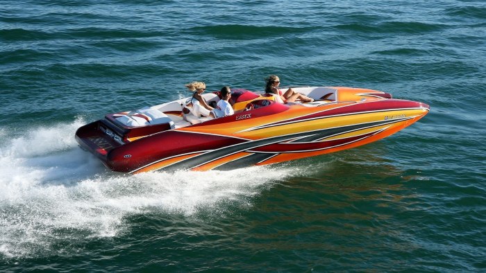 Катер Jet Boat
