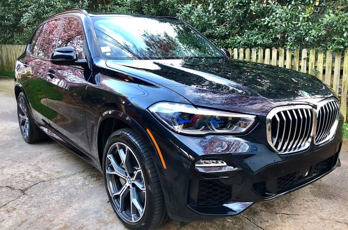 BMW x7 черный карбон