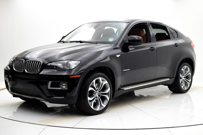 Черный BMW x6 2014