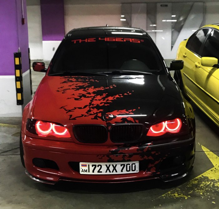 BMW e46 седан мат черный красный