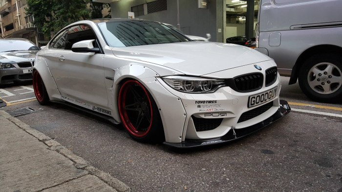 BMW m4 в обвесе