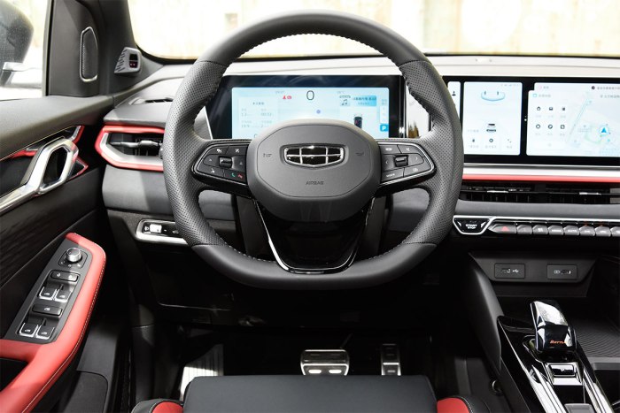 Новый Geely Coolray 2023