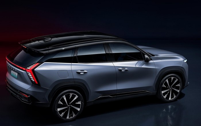 Новый Geely Atlas l 2023