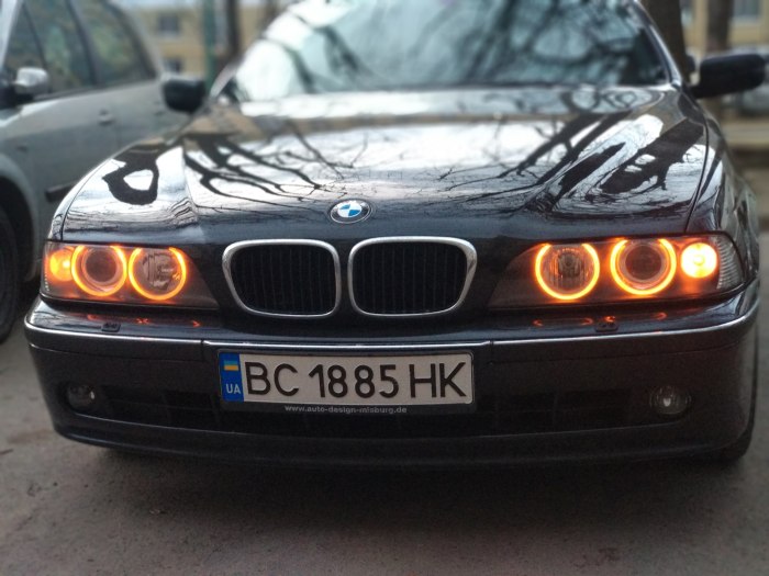 BMW 5 e39 ангельские глазки