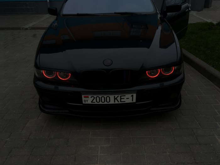 BMW м5 е39 ангельские глазки