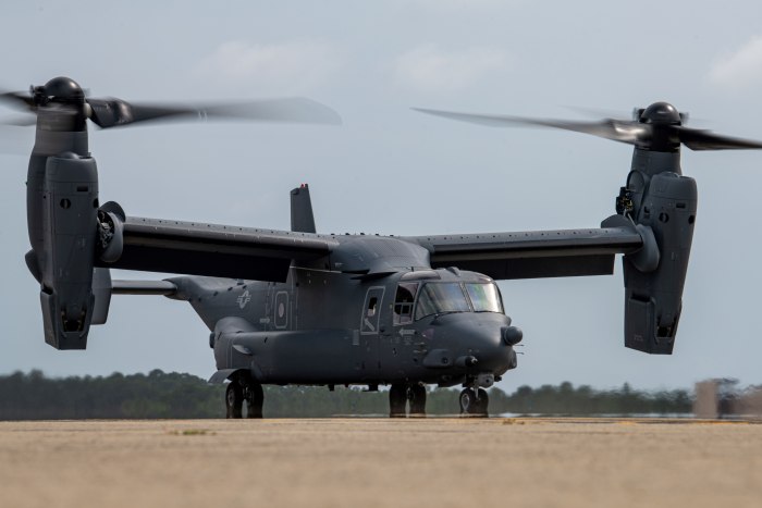 Конвертоплан v-22 Osprey