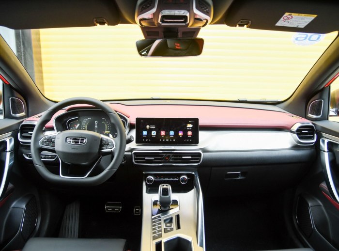 Новый Geely sx11