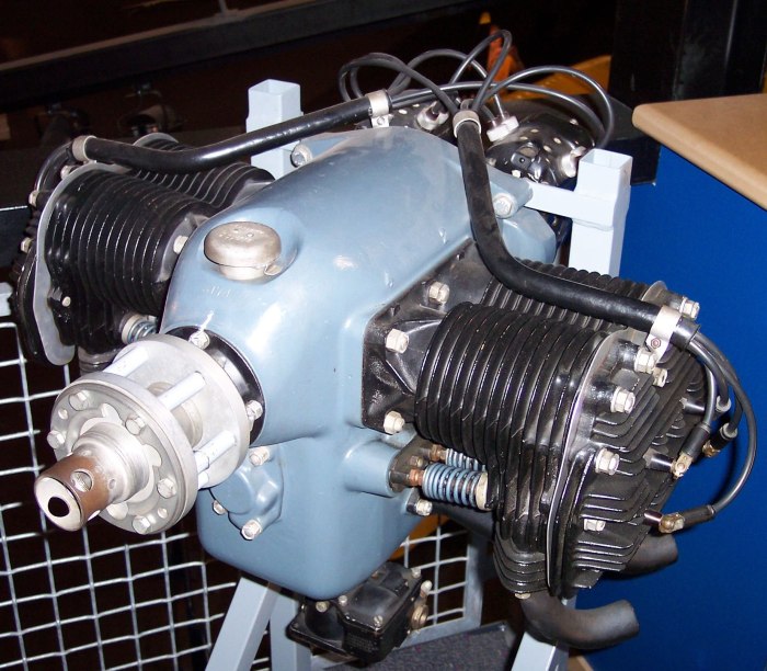 Lycoming Continental 520
